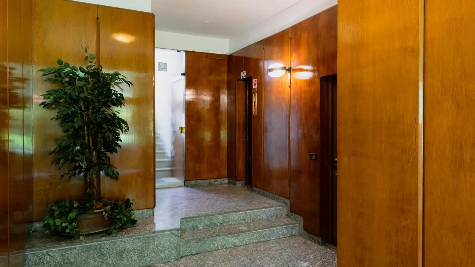 Easylife - Splendido Bilocale Immerso Nel Verde In Zona Brera Milan 0*,  Italy